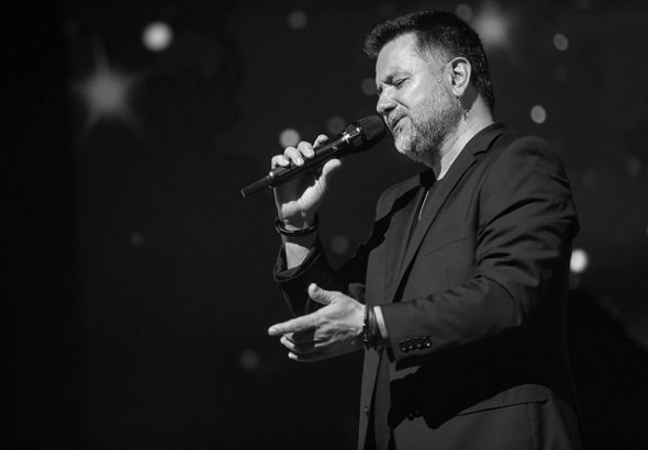 Jorge Rojas abrió una nueva etapa: “Piano & Voz” arrancó con localidades agotadas en Rosario.
