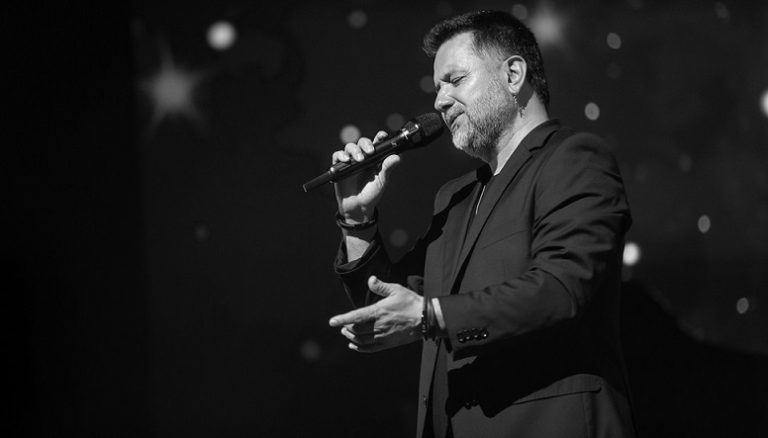 Jorge Rojas abrió una nueva etapa: “Piano & Voz” arrancó con localidades agotadas en Rosario.