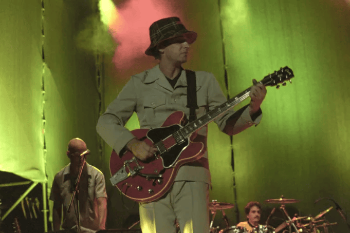 Gibson presenta una edición exclusiva de la guitarra que marcó una parte de la historia de Gustavo Cerati.